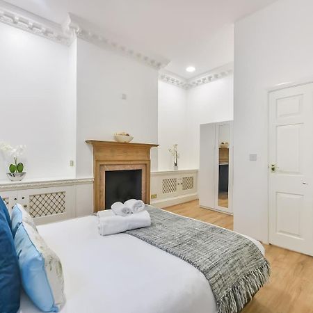 2 Bed Piccadilly Apartment 2 London Kültér fotó