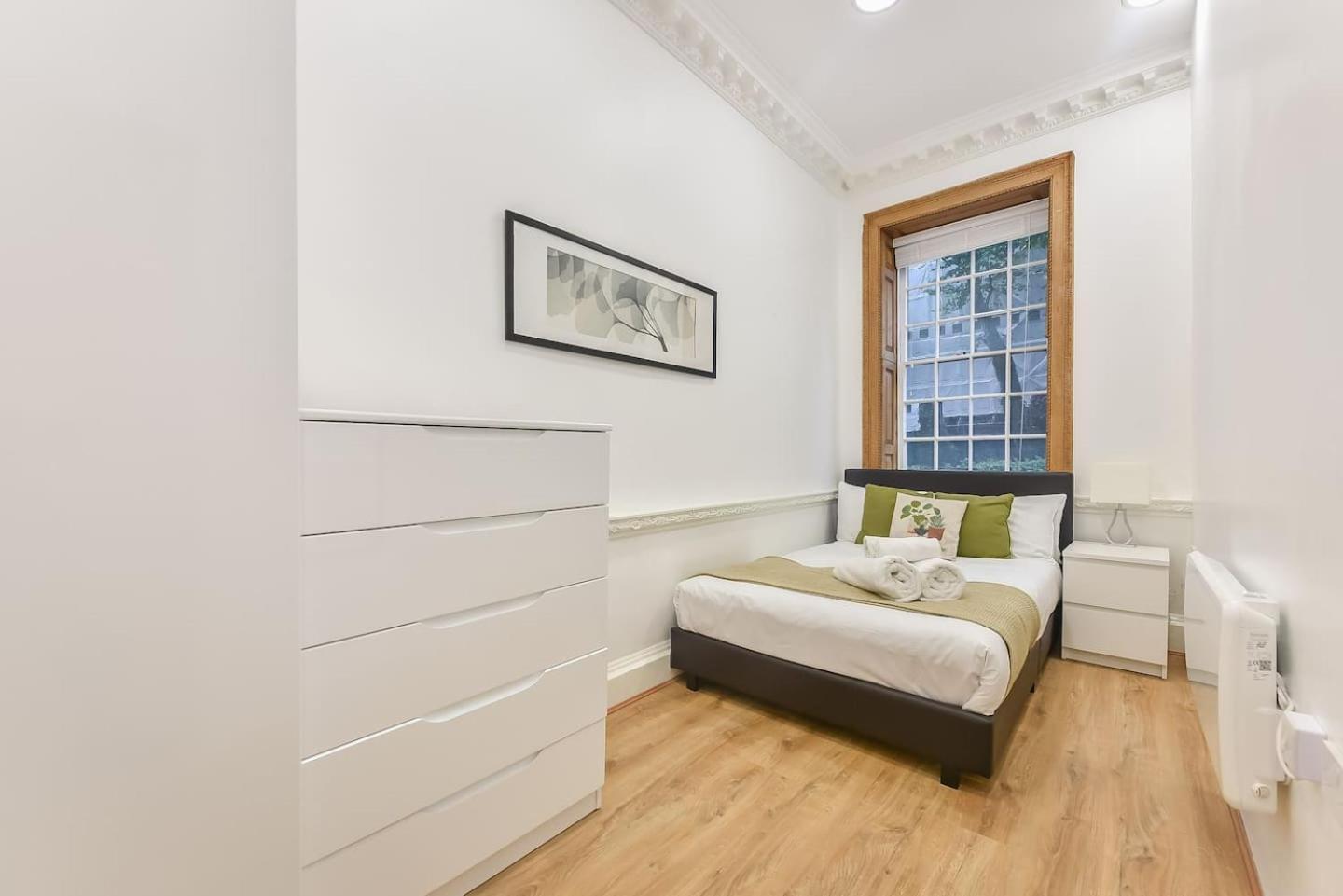2 Bed Piccadilly Apartment 2 London Kültér fotó